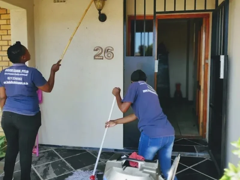 affordable-domestic-cleaning-services-in-cape-town-small-2